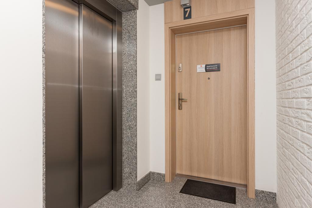 Jantar Apartamenty Deluxe Sea View コウォブジェク エクステリア 写真